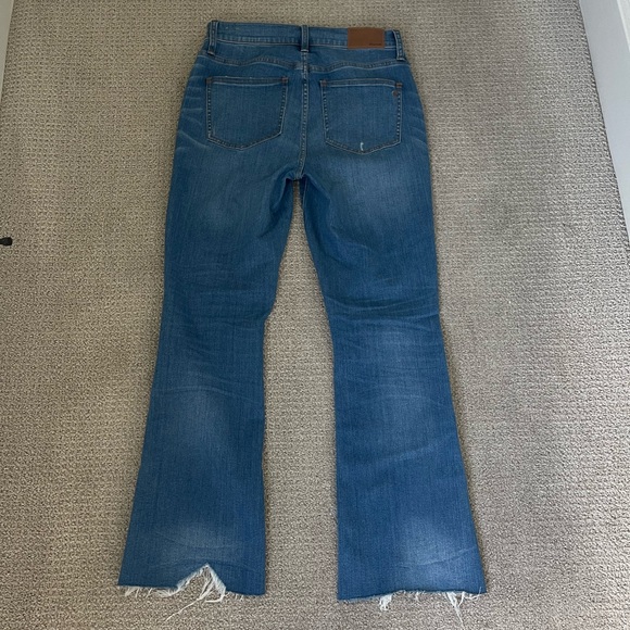 Madewell Cali Demi-Boot Ripped & Raw Hem Blue Jeans - Picture 1 of 6